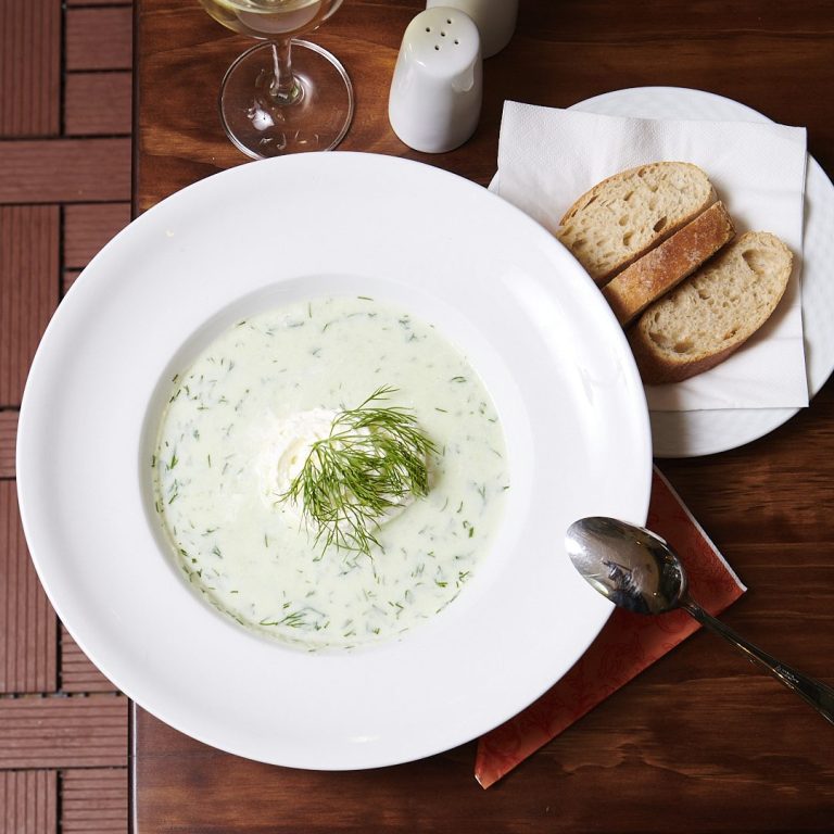 Gurkensuppe